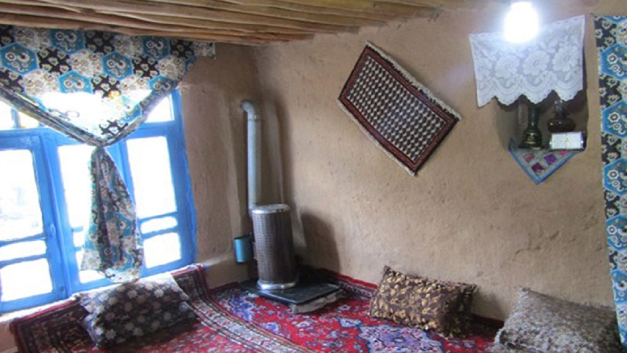 اسکان یک هزار و ۳۳۵ گردشگر خارجی در اقامتگاه‌های استان ایلام