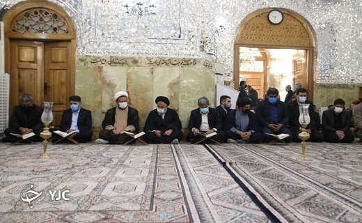 غبار رویی حرم حضرت امامزاده جعفر(ع)  در یزد با حضور استاندار+عکس
