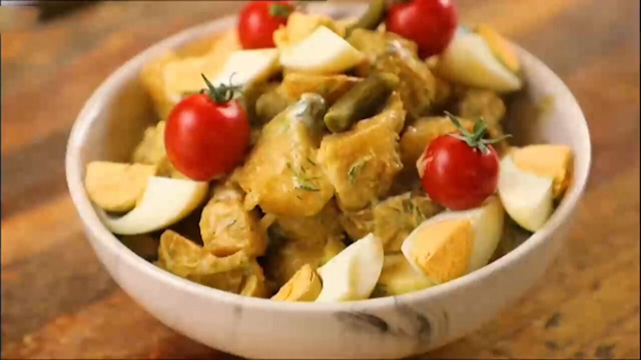 طرز تهیه یک سالاد خوشمزه آلمانی + فیلم