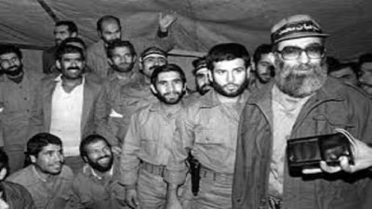 فرماندهان عالی دفاع مقدس چه کسانی بودند؟ /توان نظامی ایران در زمان جنگ چقدر بود؟
