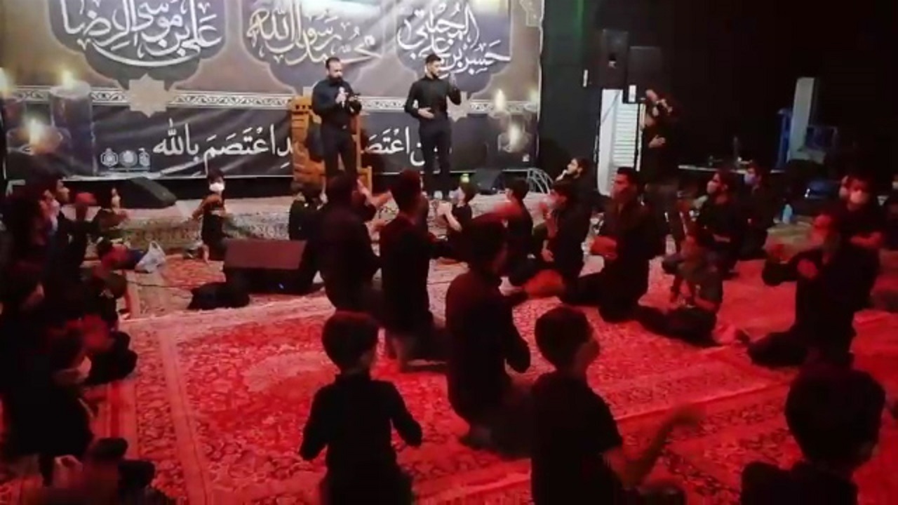 آستان مقدس امامزاده سید حمزه (ع) میزبان عزاداران در دهه آخر صفر + فیلم