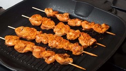 باشگاه خبرنگاران -جوجه چوبی کنجدی + طرز تهیه