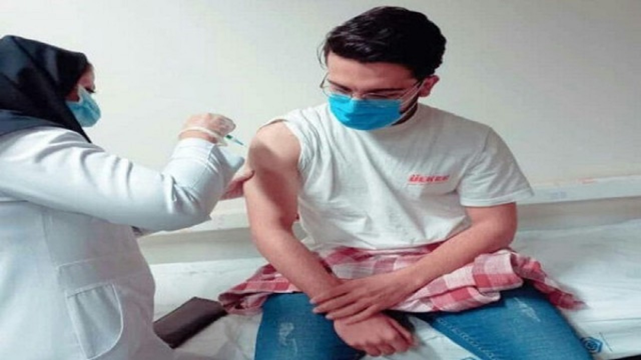 طرح واکسینه شدن دانش آموزان مدارس پسرانه شهرستان ایوان