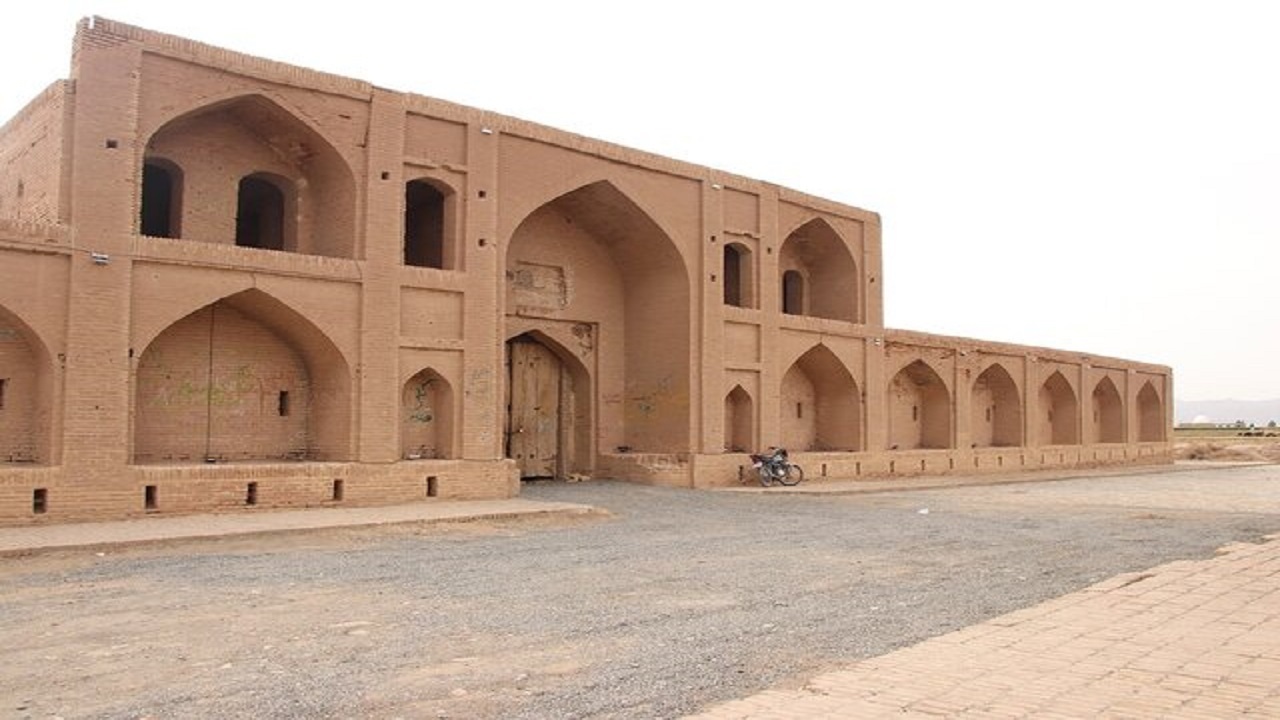 سفر ارزیابان یونسکو برای بررسی ثبت جهانی ۲ کاروان‌سرا به داورزن
