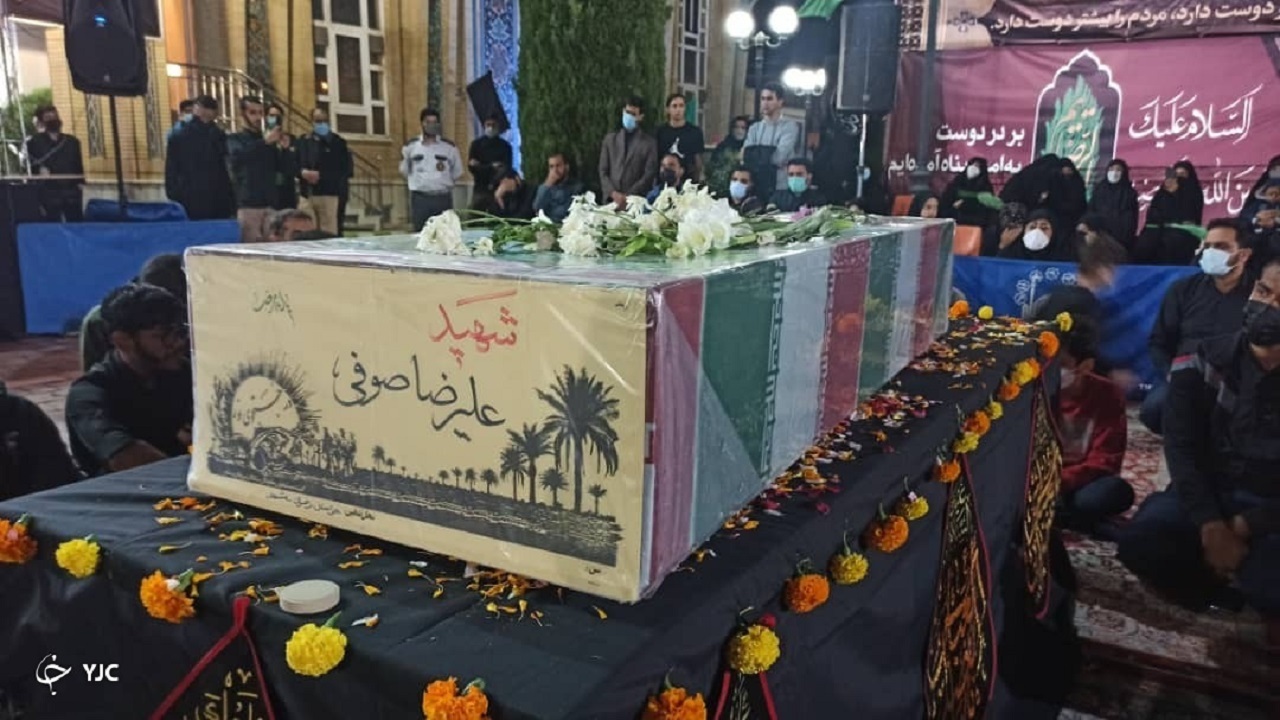 وداع با شهید دفاع مقدس در مشهد+تصاویر