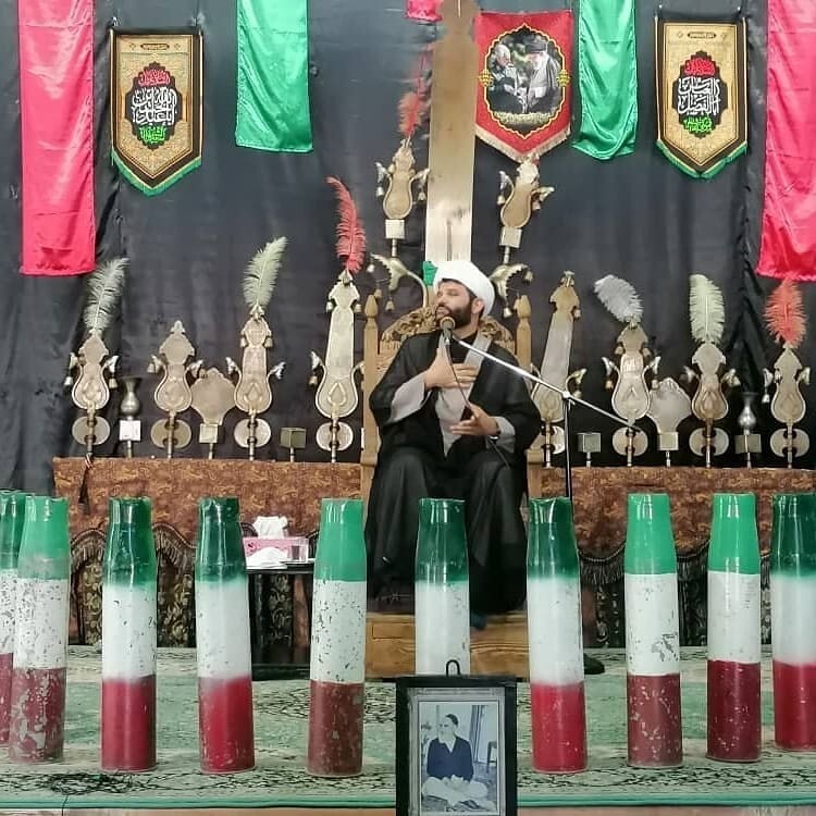 حجت الاسلام مصطفی زارعی استاد حوزه و دانشگاه 