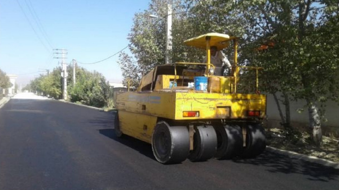 آغاز زیرسازی و آسفالت معابر روستایی بخش بشاریات