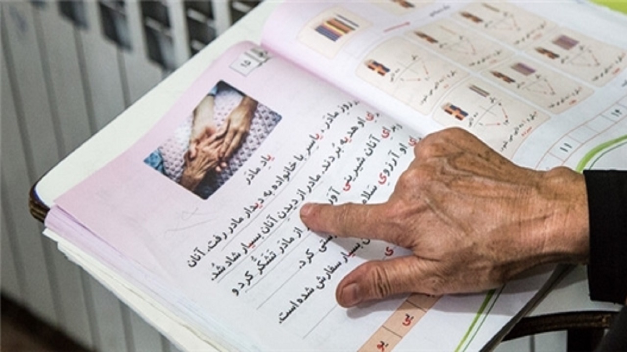 ۸۵ درصد جمعیت شهرستان سامان باسواد هستند