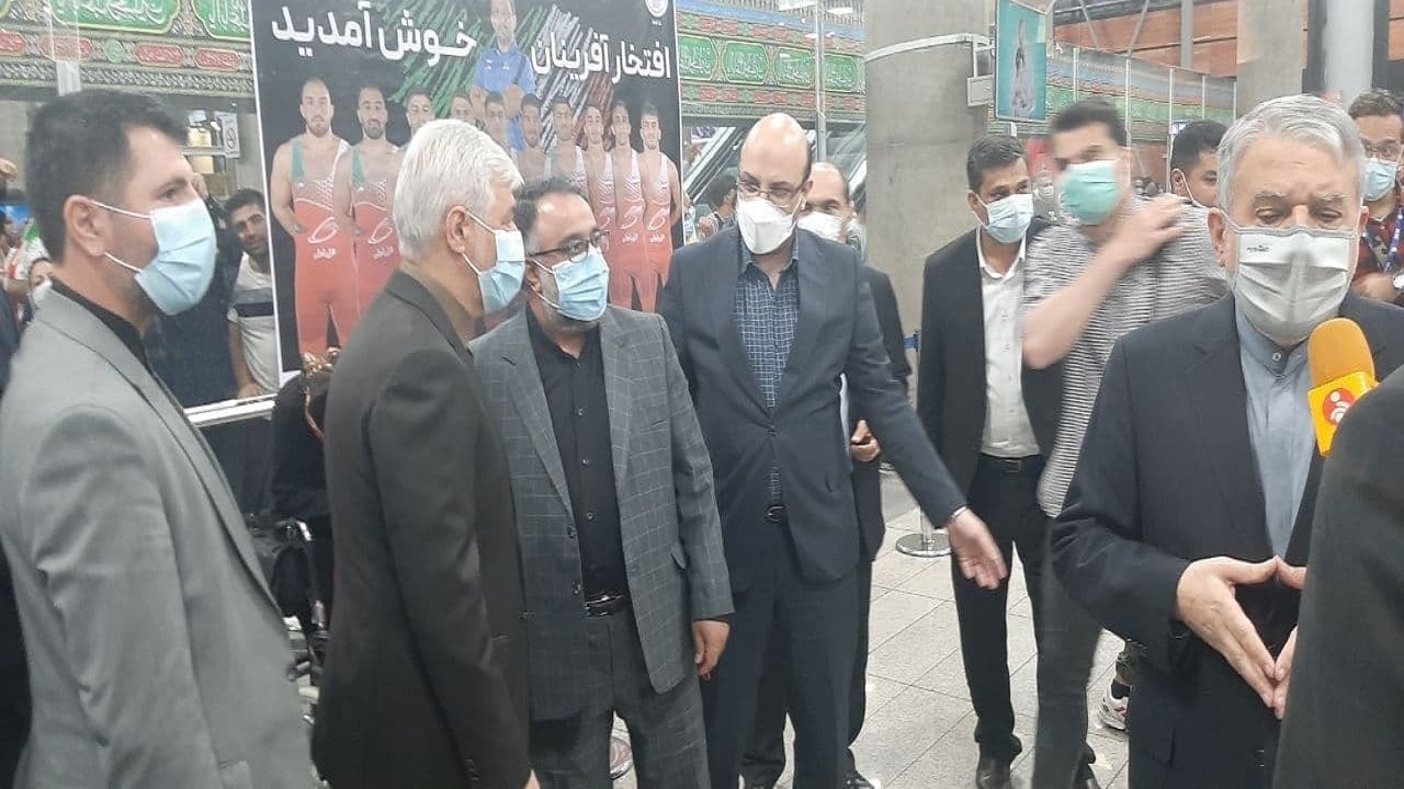 حضور سجادی، علی نژاد و صالحی امیری برای استقبال از کشتی گیران