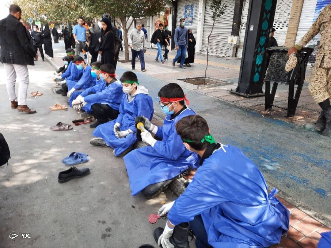 مشهدالرضا در سوگ شاه خراسان غرق در ماتم و عزا است/ ترافیک پرحجم و نیمه سنگین در خروجی&zwnj;های مشهد+ فیلم و تصاویر
