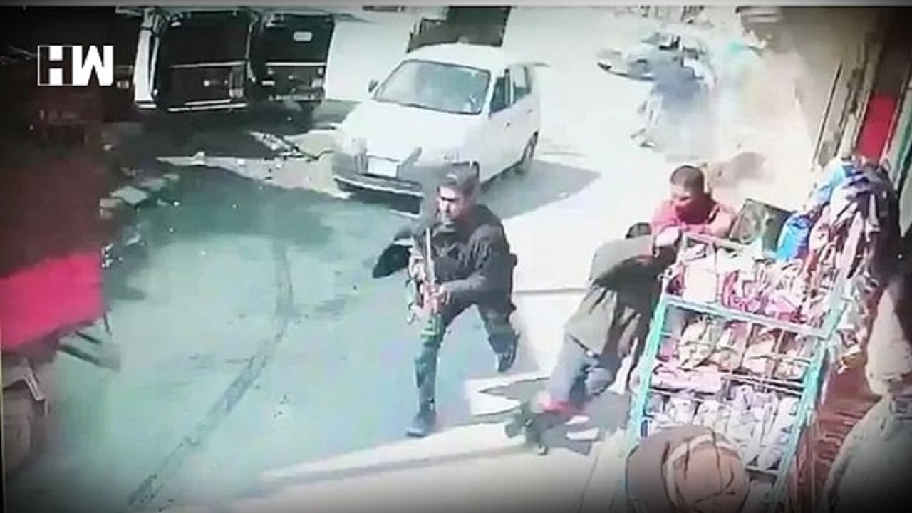 جانباختن دو معلم در حمله تروریستی در کشمیر هند
