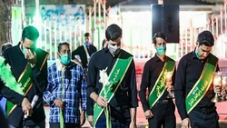 آیین باشکوه شمع‌گردانی در حرم رضوی + فیلم