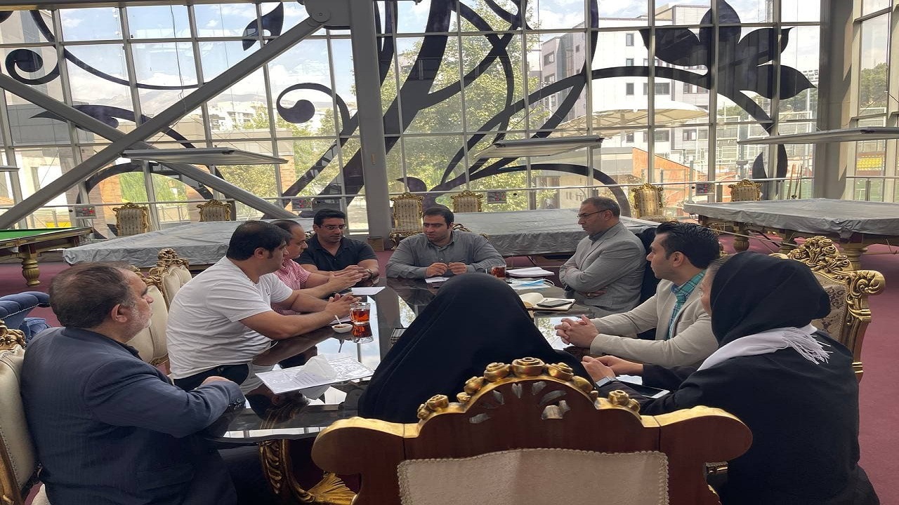 نشست سازمان لیگ با حضور رئیس فدراسیون بدنسازی/ برگزاری لیگ پرورش اندام آقایان و مچ اندازی بانوان نهایی شد