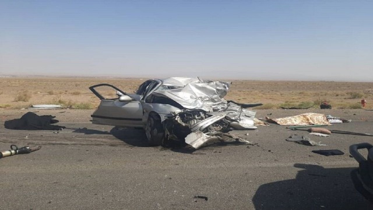 تصادف ۴ خودرو در محور اردهال کاشان