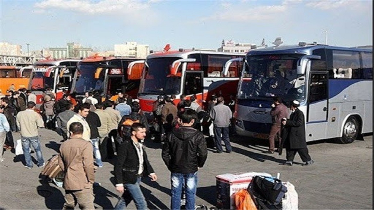 اتوبوس‌های متوقف در پایانه‌های مسافربری دربستی نیستند