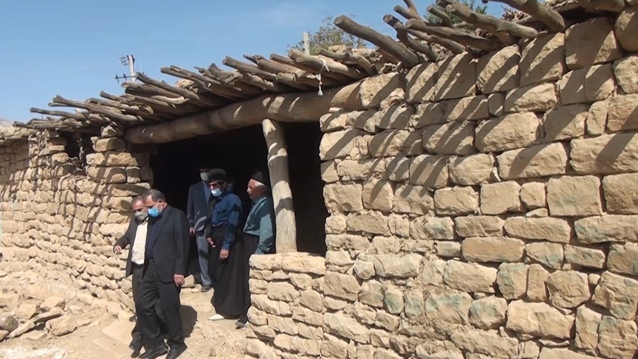 پیگیری رفع مشکلات روستائیان مناطق زلزله زده شهرستان کوهرنگ