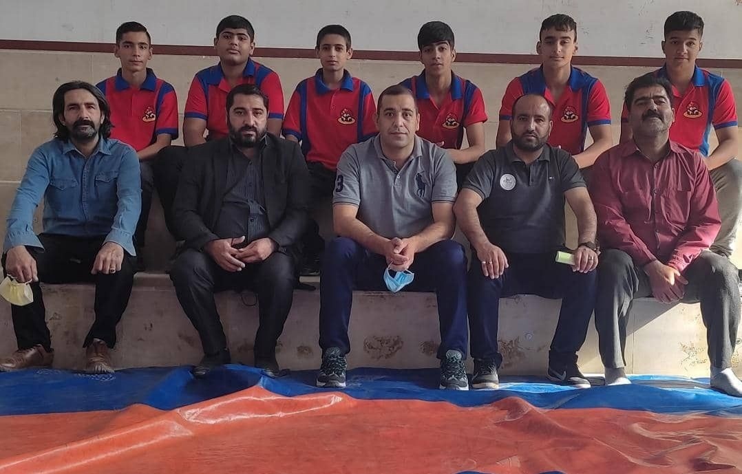 اعزام تیم کشتی فرنگی نونهالان خراسان جنوبی به مسابقات قهرمانی کشور