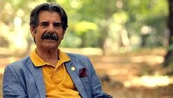 خاطره جالب علی اسیوند از دیر رسیدن به کنکور سراسری + فیلم