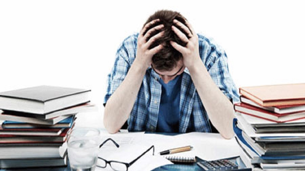 چگونه با استرس دانشگاه کنار بیاییم؟