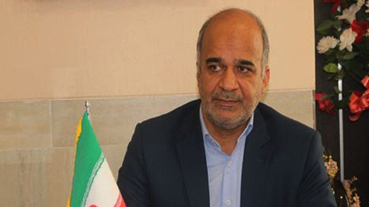 ساختمان همچنان نیمه تمام پست شهرستان اشکذر