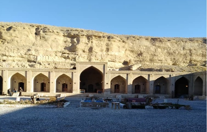 افتتاح و بهره برداری از کاروانسرای تاریخی ایزدخواست