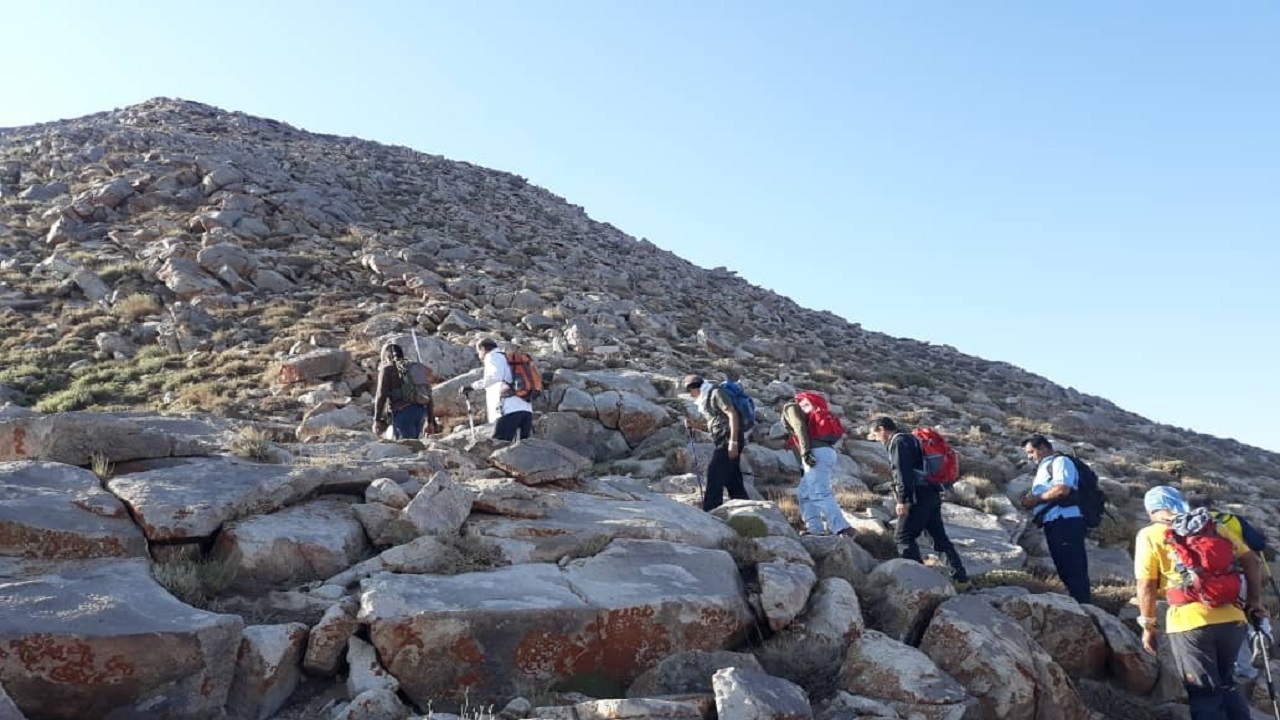 تیم سمنان علم کوه را فتح کرد