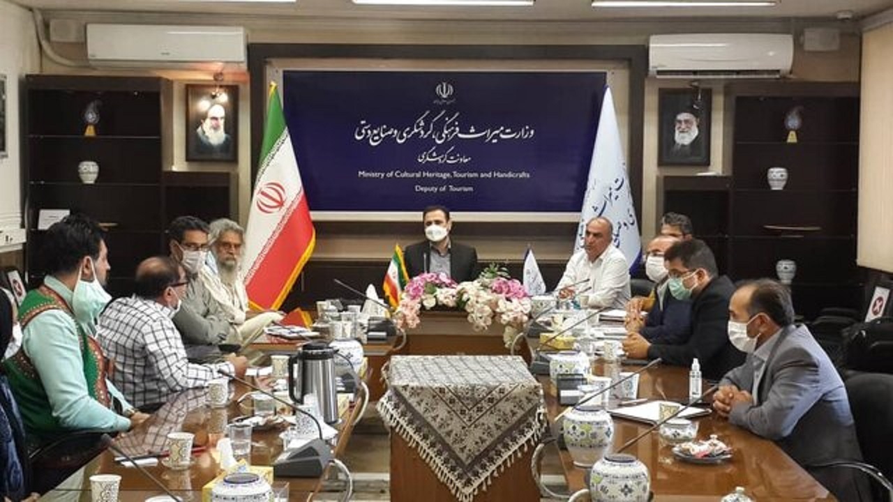 توسعه کمی بوم‌گردی آفت است