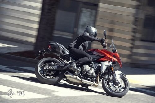 اولین نگاه دقیق به موتورسیکلت 2022 Triumph Tiger Sport 660
