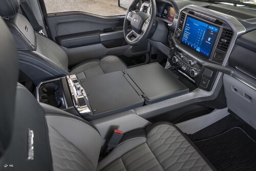 مقایسه تویوتا توندرا با فورد F-150 + فیلم