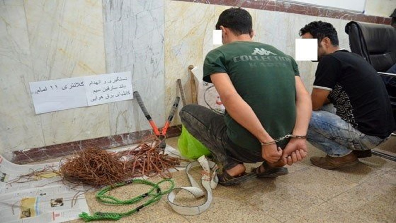 دستگیری سارقان مامورنما در صومعه سرا