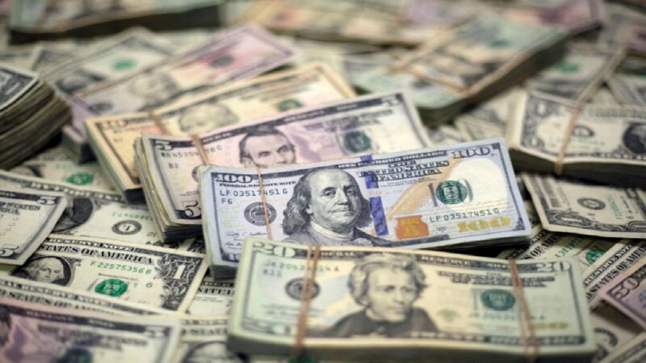 جهش نرخ برابری دلار در بازار ارزی جهان/ بیت کوین در سطح ۵۴ هزار دلار باقی ماند