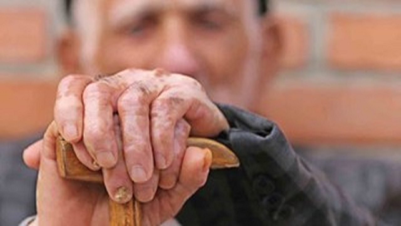 هفت میلیارد ریال به مددجویان سالمند کمیته امداد قم کمک شد