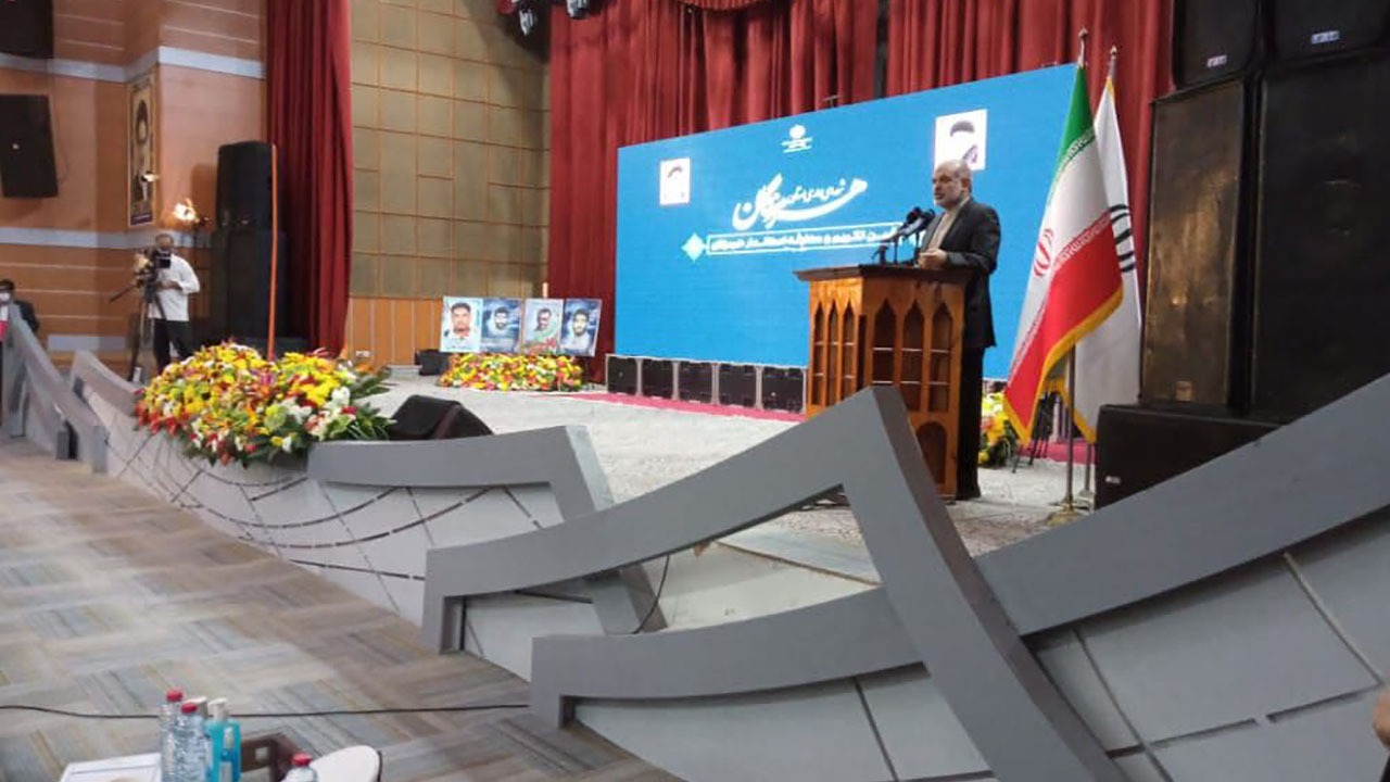 کشتی سازی و اقتصاد دریا در هرمزگان شکوفا می شود