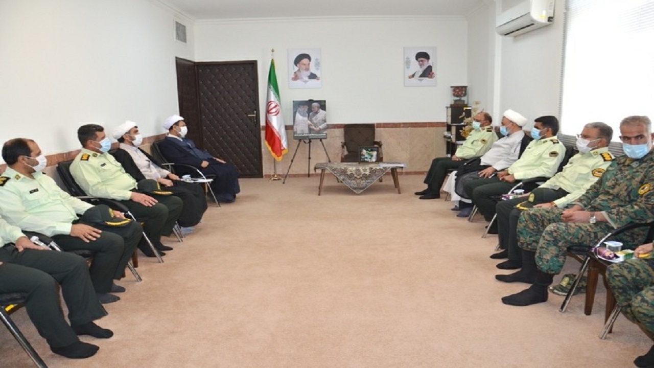 کارکنان انتظامی متعهد، متخصص و دارای توان عملیاتی بالایی هستند