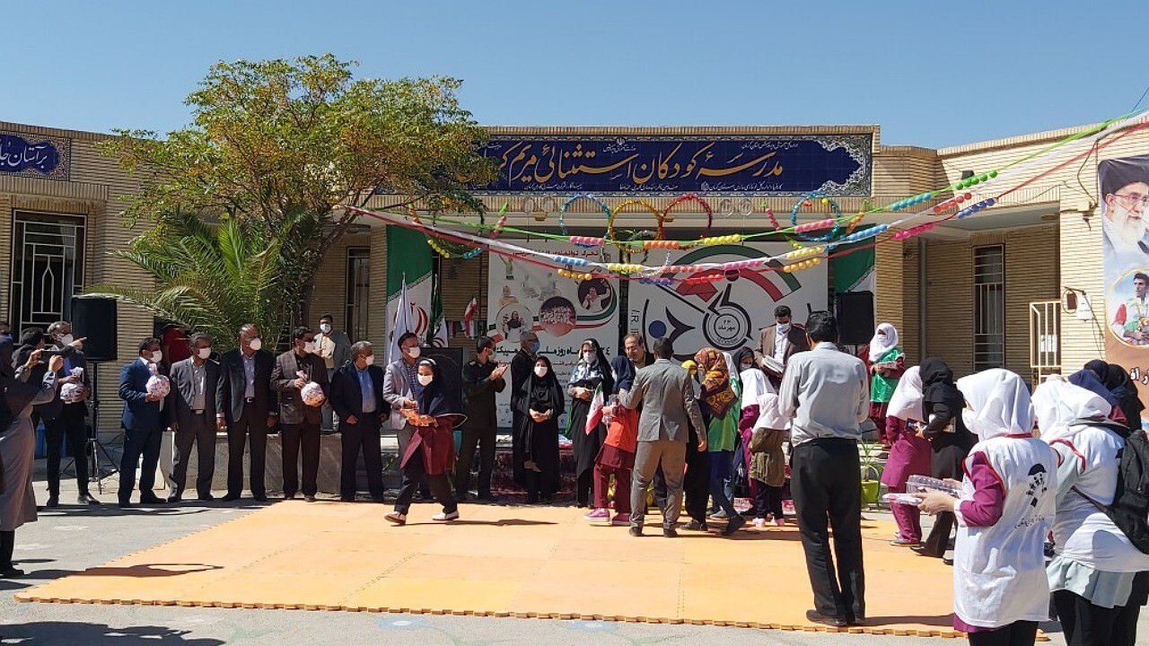 تجلیل از دانش آموزان ورزشی با شرایط خاص در کرمان