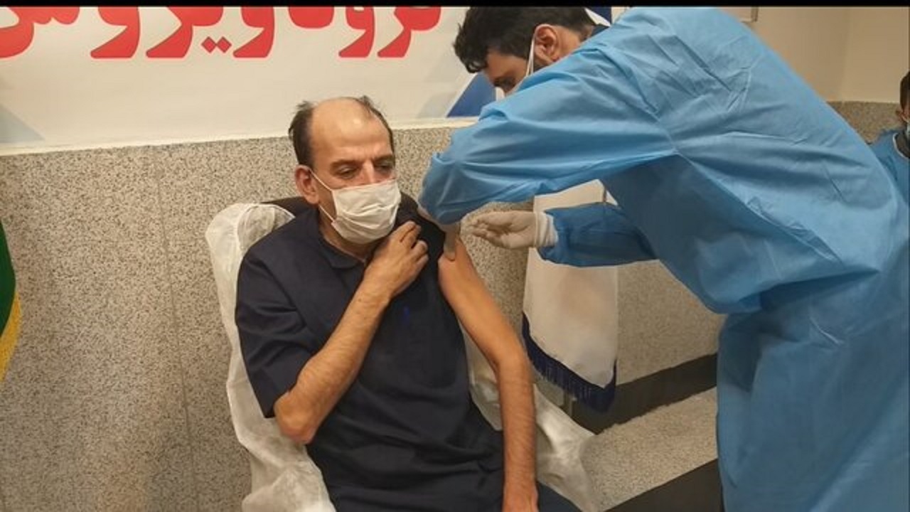 تزریق ۲۰ هزار دُز واکسن نوبت اول در شهرستان روانسر/اختصاص ۴۰ میلیارد ریال تجهیزات پزشکی به بیمارستان جوانرود