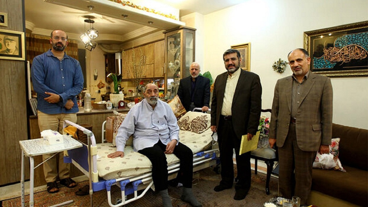 وزیر فرهنگ و ارشاد اسلامی به عیادت جمال شورجه رفت