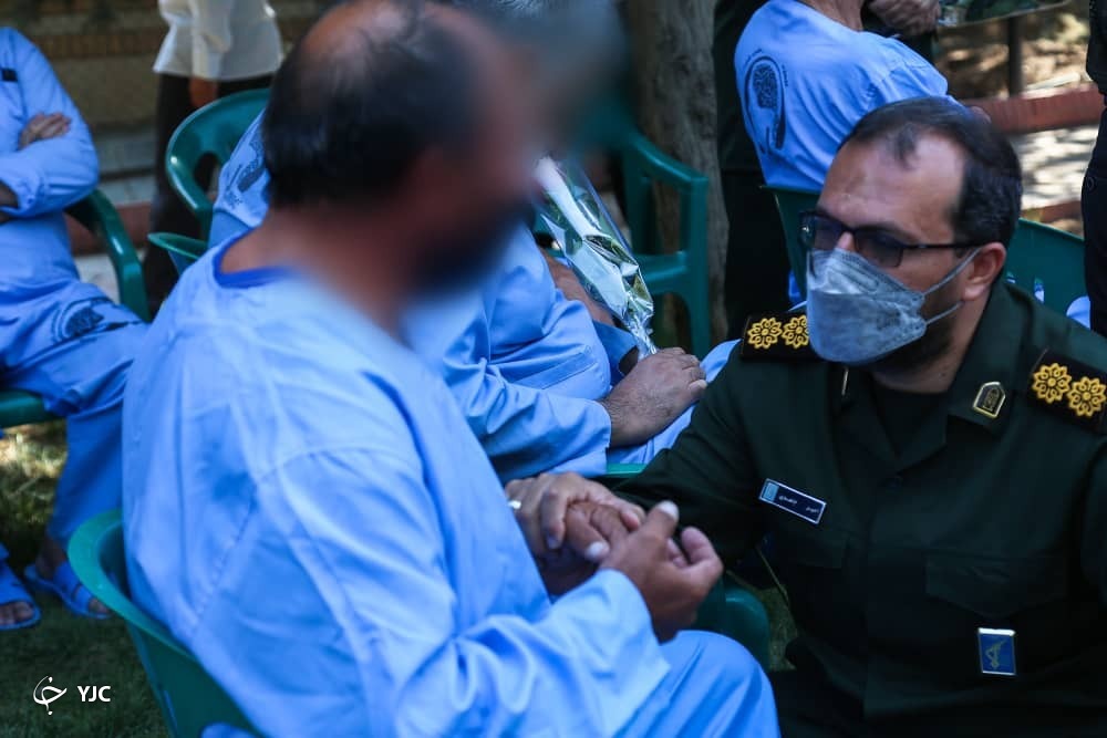 مسئولان اجازه ندهند کمبودها، غم برچهره بزرگمردان دفاع مقدس بنشاند