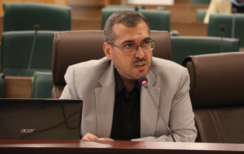 تقویت حمل ونقل عمومی بهترین راه حل ترافیک شیراز است