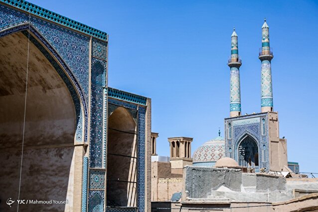 حال ناخوش بقعه سید رکن الدین یزد