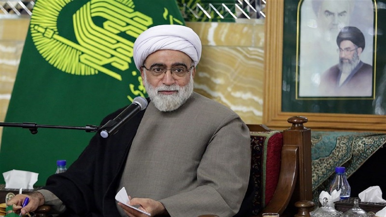 امنیت ایران به برکت دلاوری‌ نیروهای مرزبانی و انتظامی است