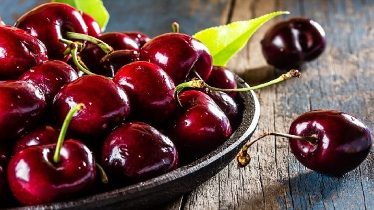 سلامت مو با روغن گیلاس