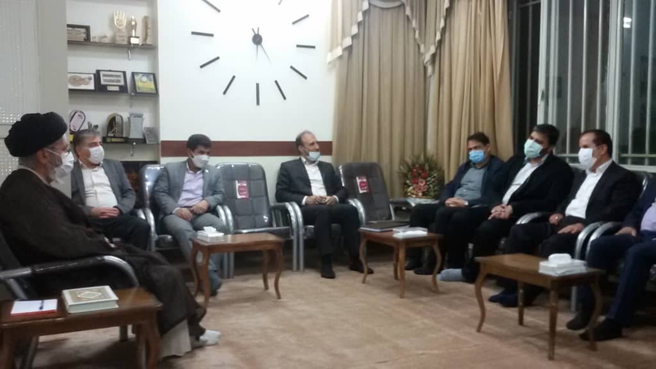 بررسی مشکلات آباده با حضور معاون رئیس جمهور