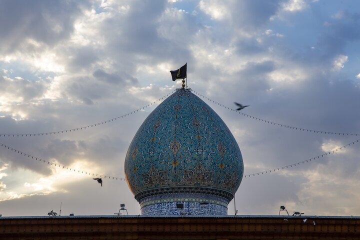 اعلام ویژه برنامه‌های شهادت امام حسن عسگری (ع) در حرم مطهر شاهچراغ (ع)