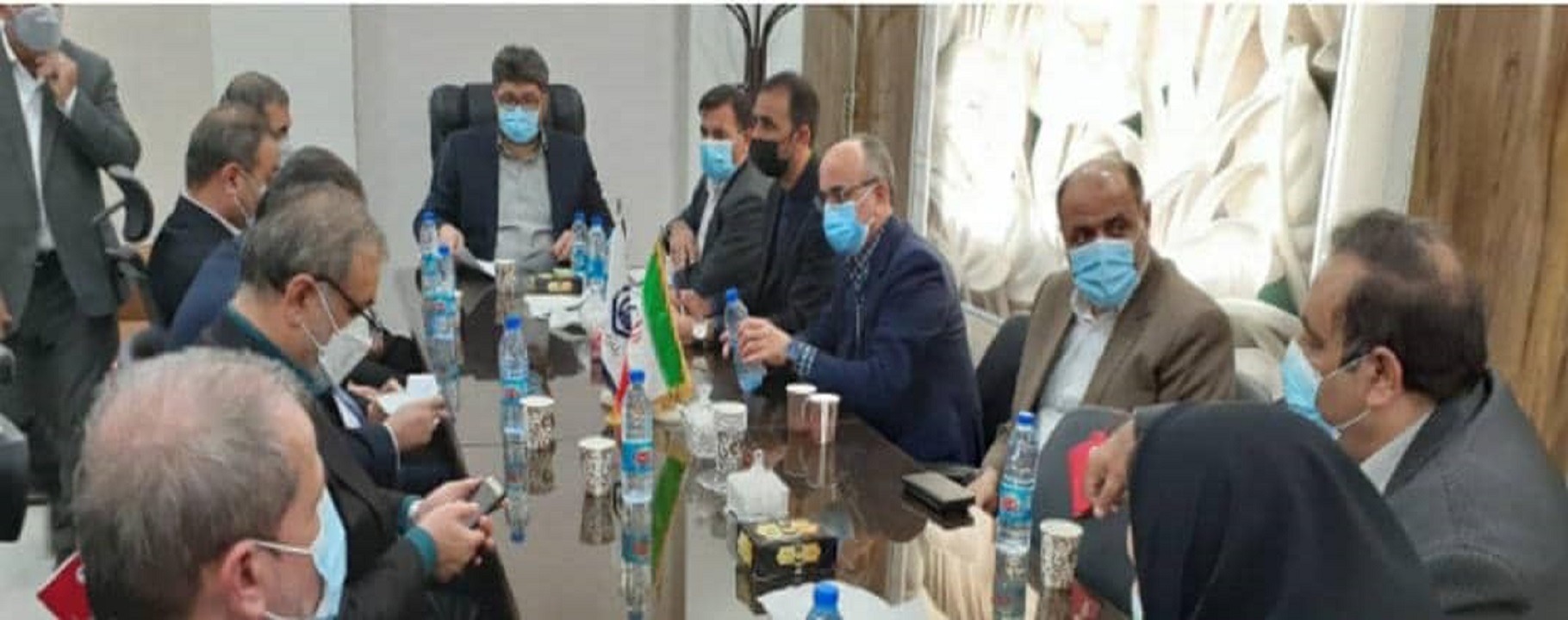 بهبود خدمات درمانی تامین اجتماعی در آبادان و خرمشهر / درخواست بخشودگی جرائم شهرداری از مدیر کل سازمان تامین اجتماعی