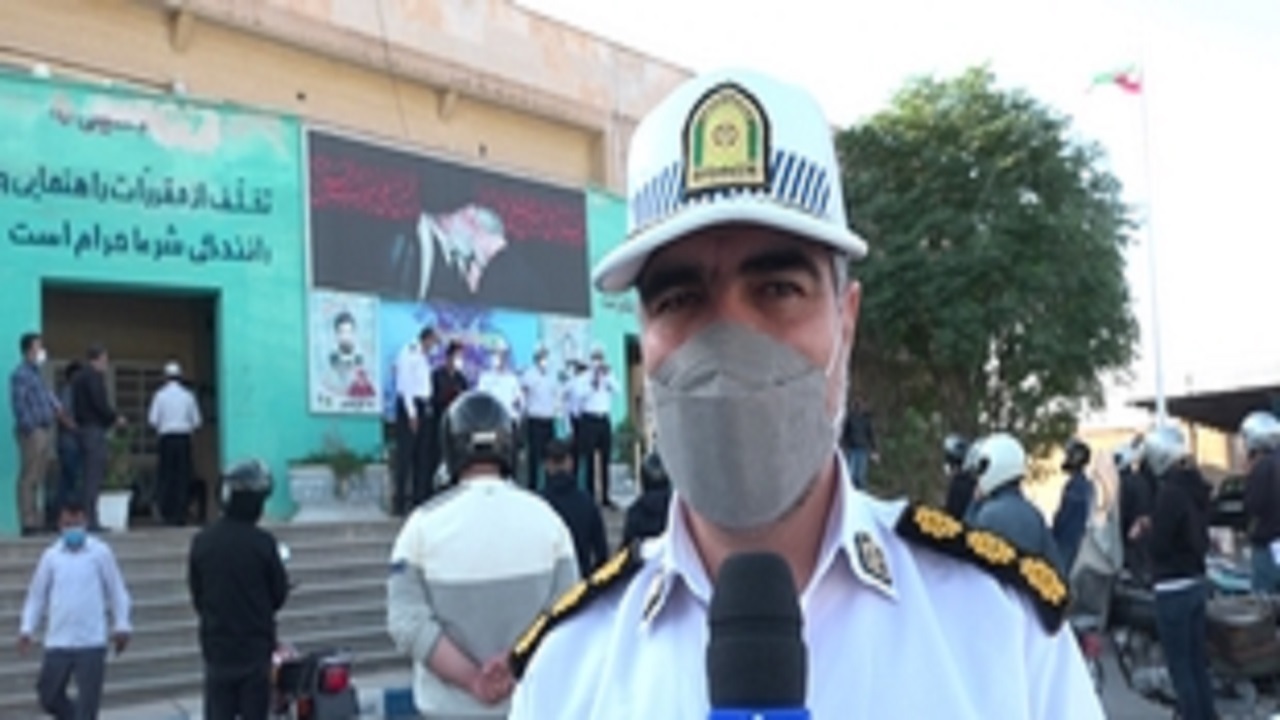 رزمایش موتور سواران قانون‌مند در قم برگزار شد
