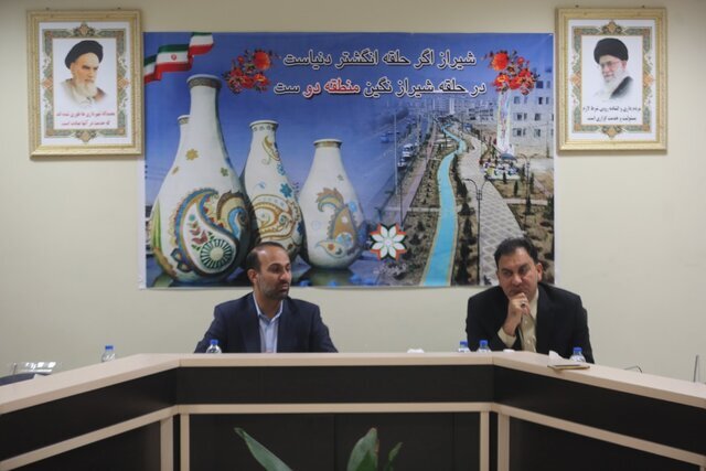 محوریت گردشگری خارجی از شیراز به استان‌های همجوار رفته است