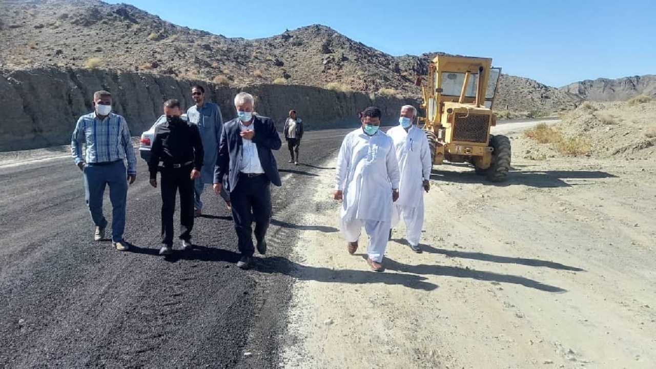 بهسازی آسفالت در راه‌های فرعی و روستایی سیستان و بلوچستان