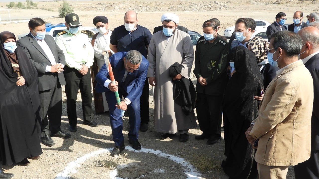 آغاز ساخت ۲ مدرسه در ساوه