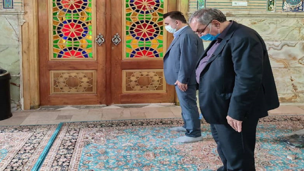 حضور عین اللهی در مسجد مقدس جمکران